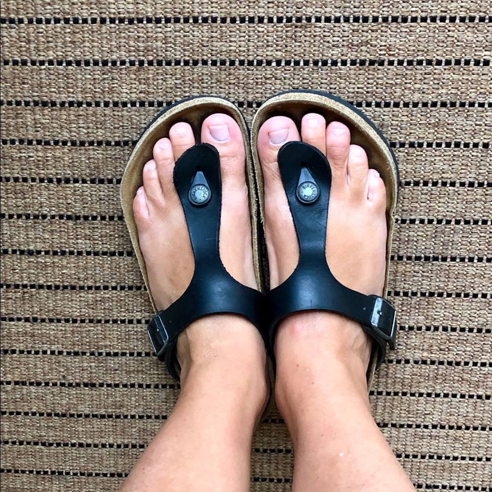 Birkenstock Leather Gizeh, Black - Size 8